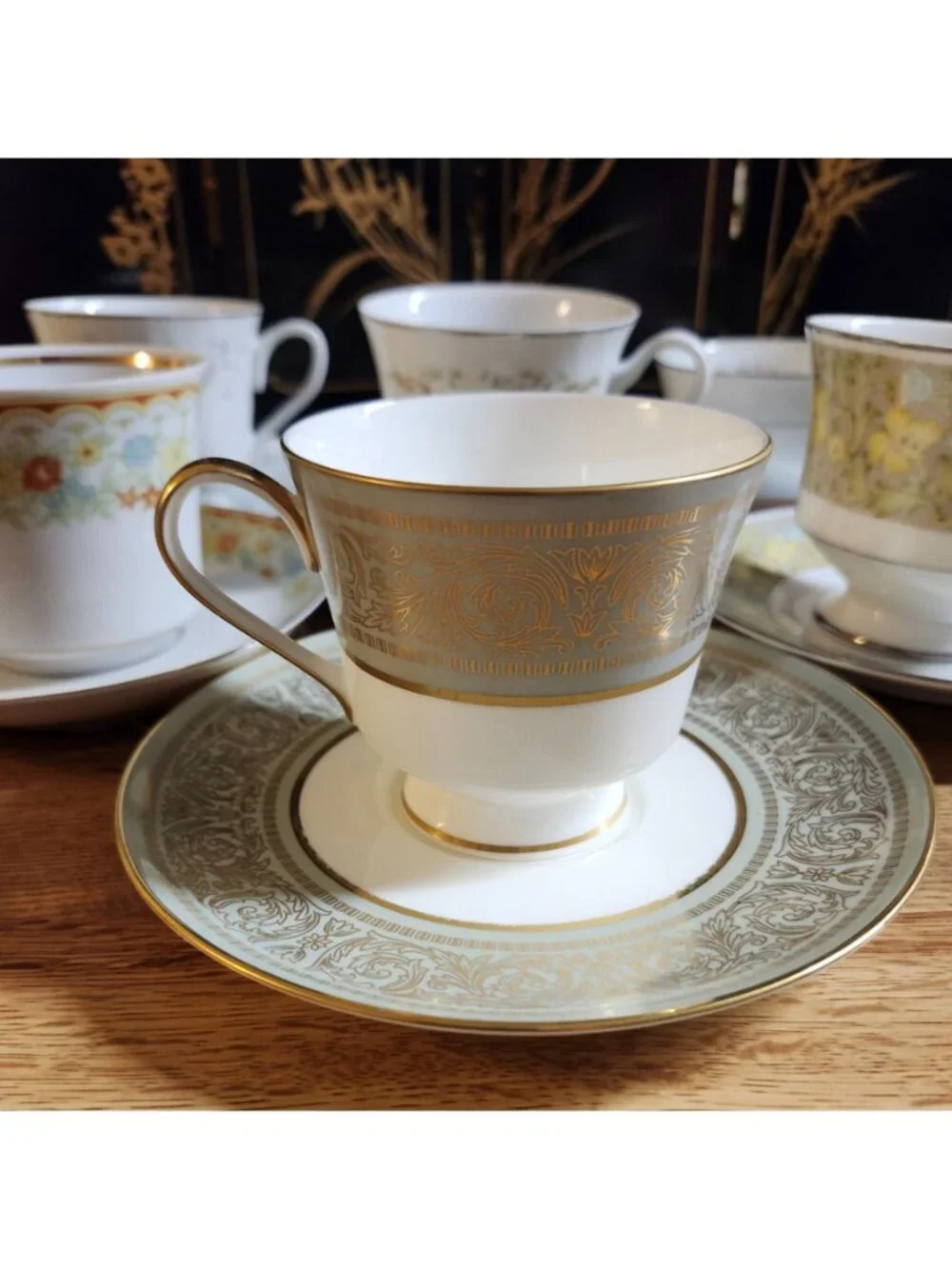 6 Sets Mismatched China Tea Cups & Saucers, Green & Gold